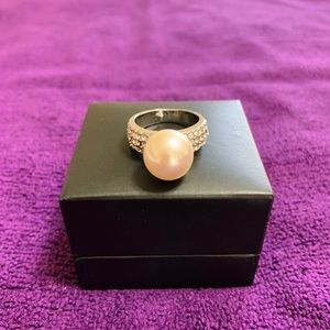 Gorgeous big pearl ring💕